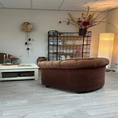 Apartment Alluring In With Terrace Garden&bbq *