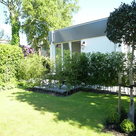 Alluring In With Terrace, Garden And Bbq * ベルゲン