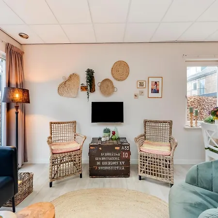 Alluring In With Terrace, Garden And Bbq