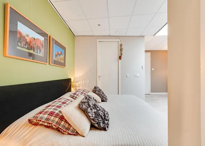 Alluring In With Terrace, Garden And Bbq Apartament *